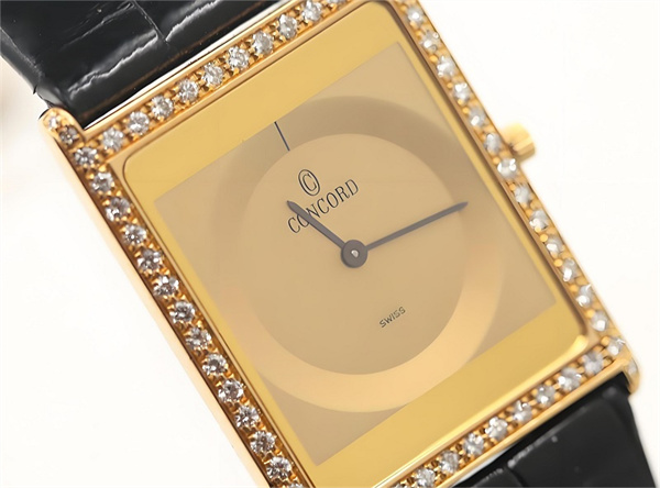 君皇机械表机芯生锈解决办法